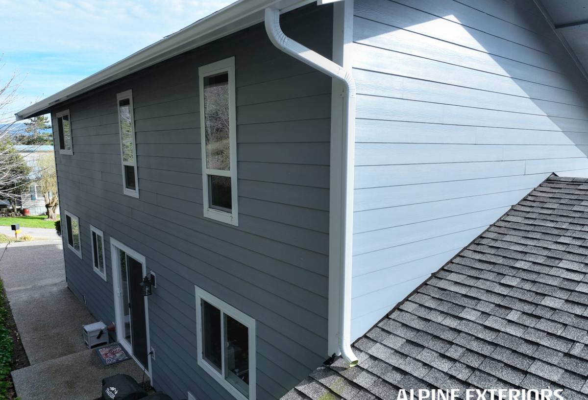St. Petersburg Roofing Co complete roof replacement in St. Petersburg, FL